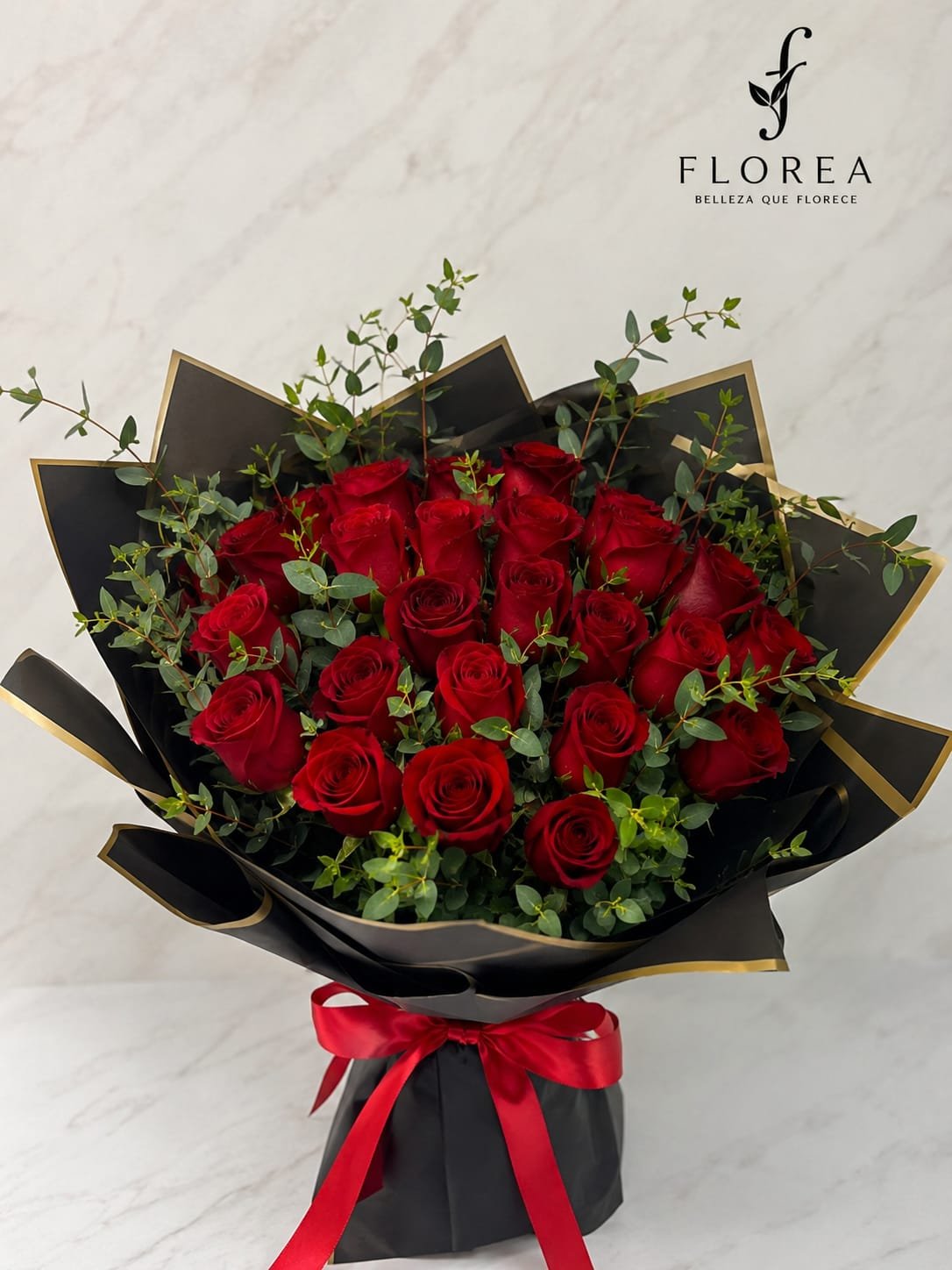 Ramo florea de 24 rosas